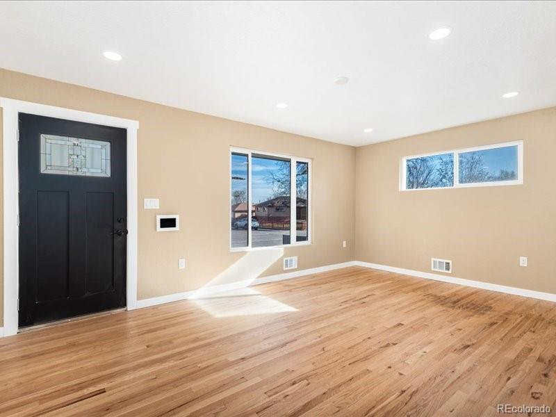 MLS Image #5 for 6991  zuni street,denver, Colorado