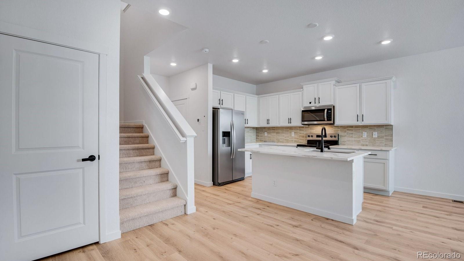 MLS Image #13 for 22444 e 6th place,aurora, Colorado
