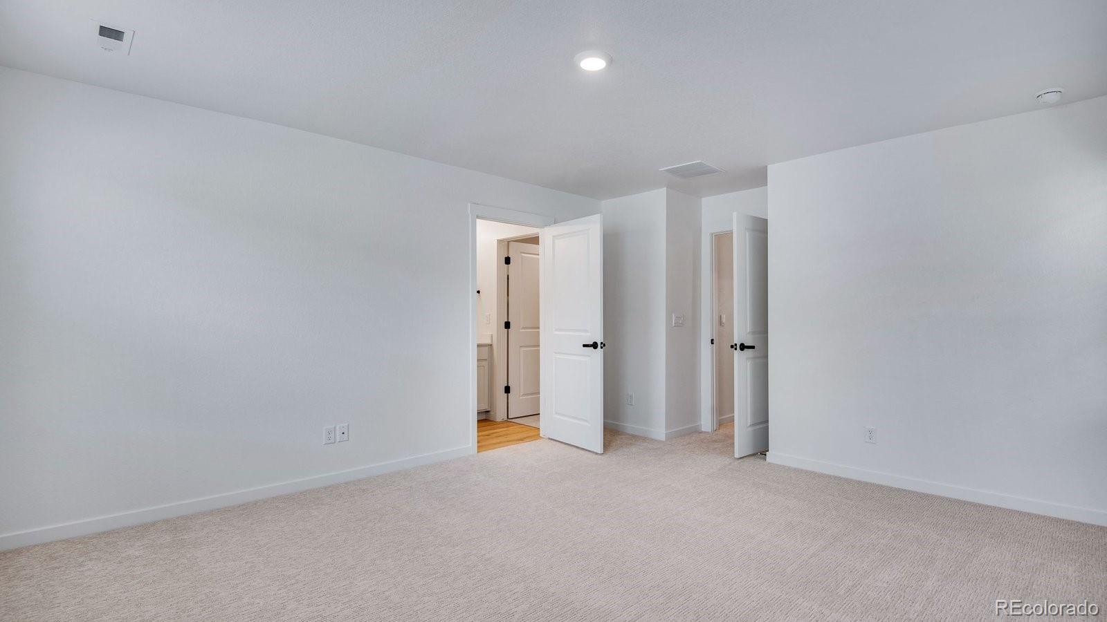 MLS Image #25 for 22444 e 6th place,aurora, Colorado