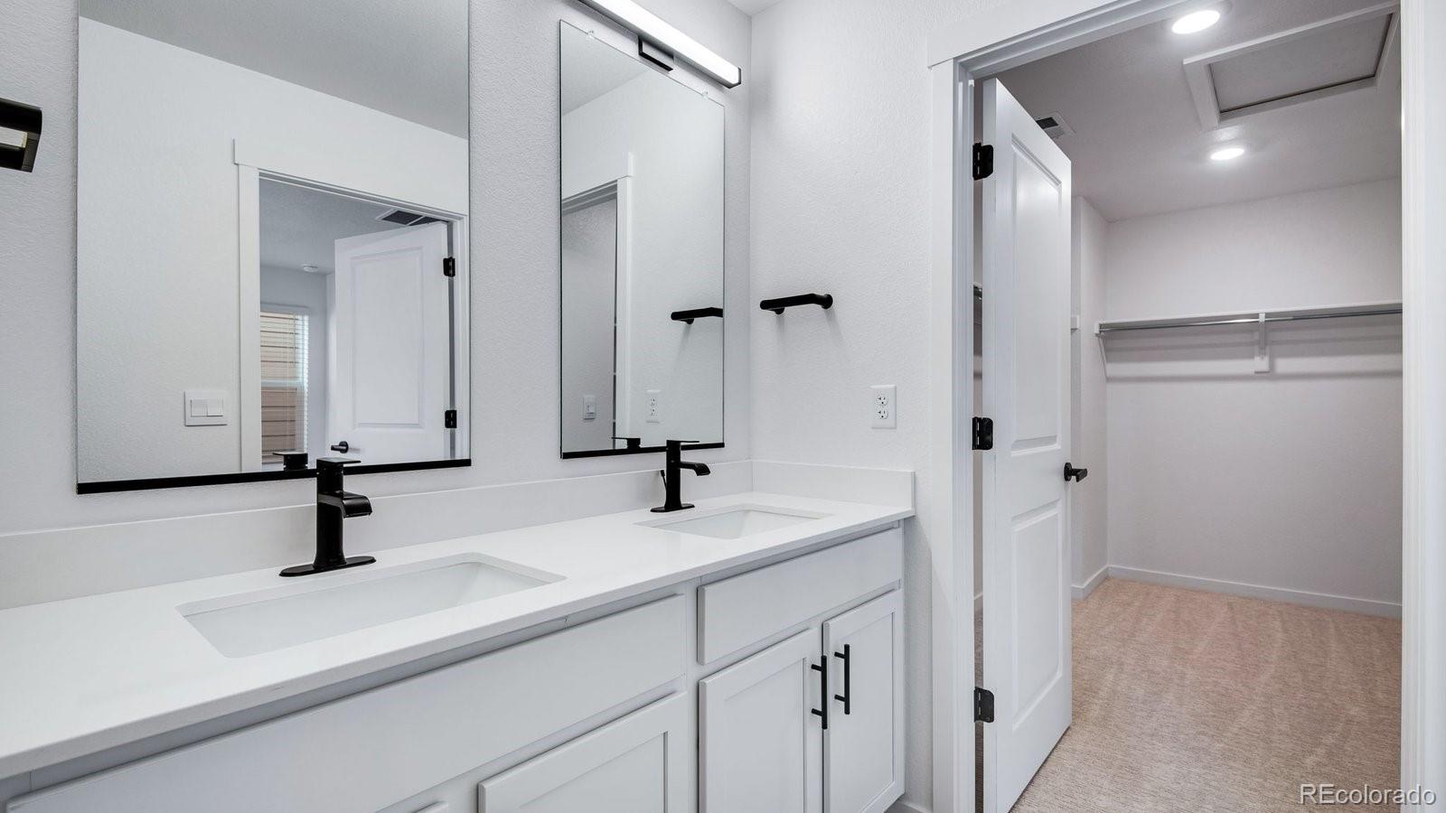 MLS Image #27 for 22444 e 6th place,aurora, Colorado