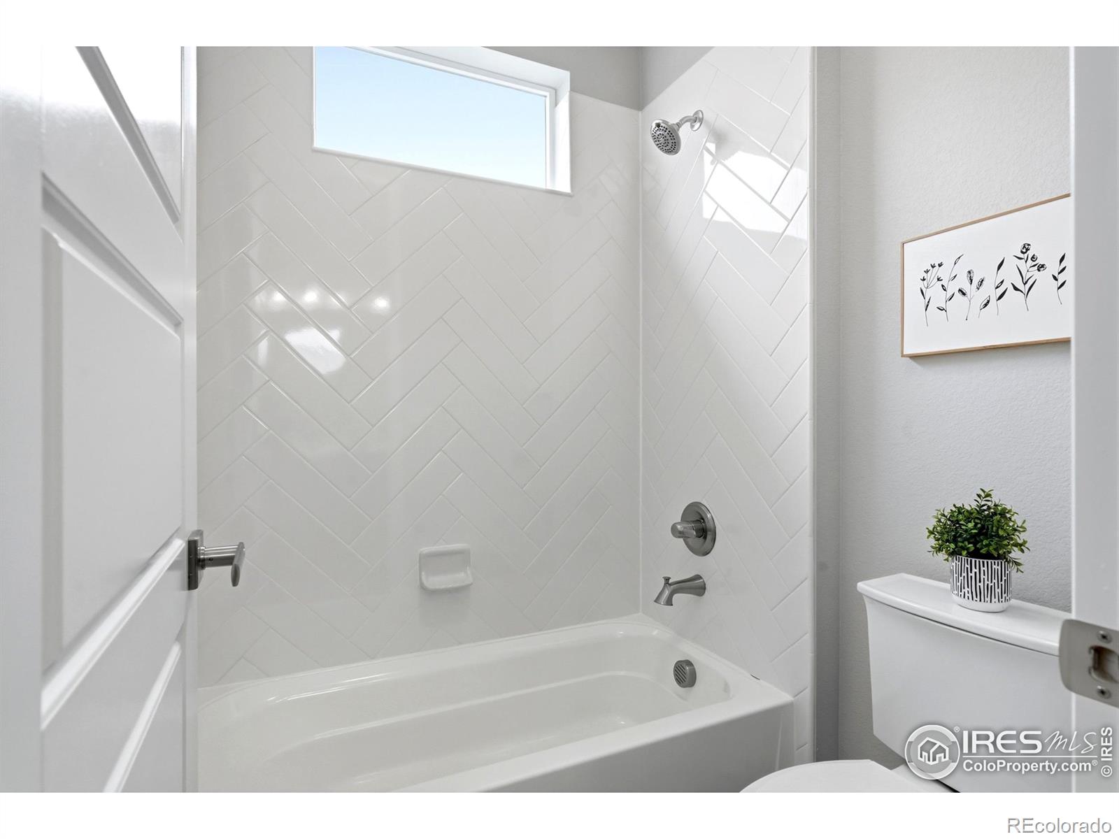 MLS Image #30 for 797  flora view drive,erie, Colorado