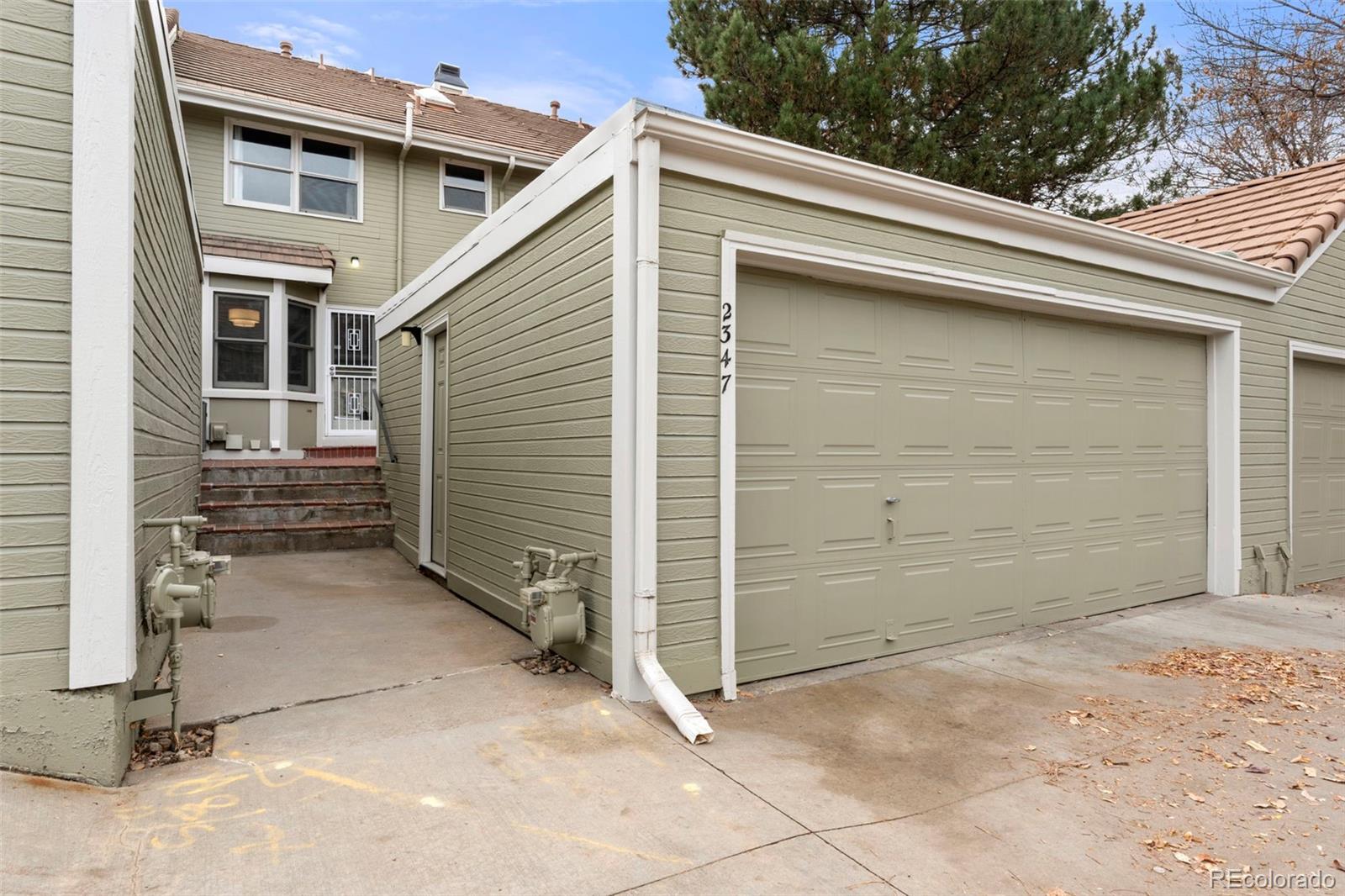 MLS Image #24 for 2347  ranch drive,denver, Colorado
