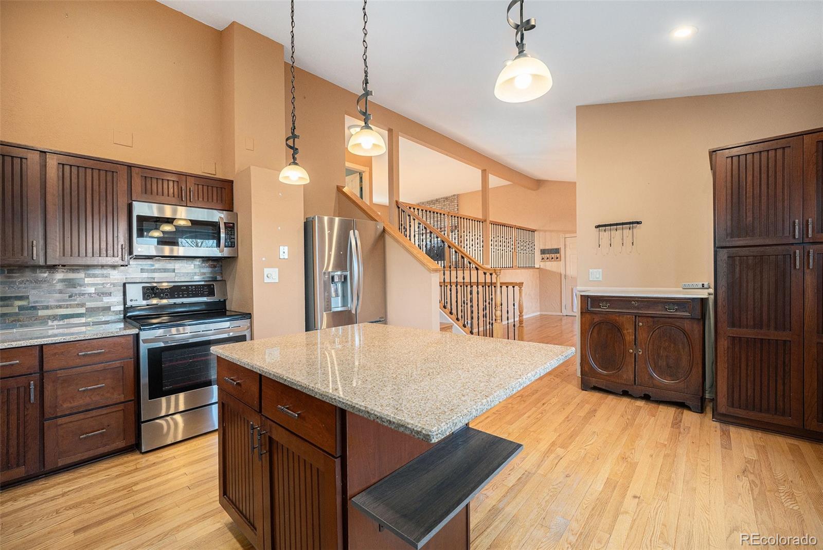 MLS Image #11 for 8358 w 75th way,arvada, Colorado