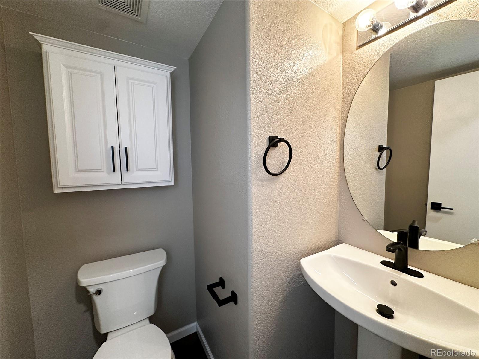 MLS Image #10 for 9933  harris street,denver, Colorado