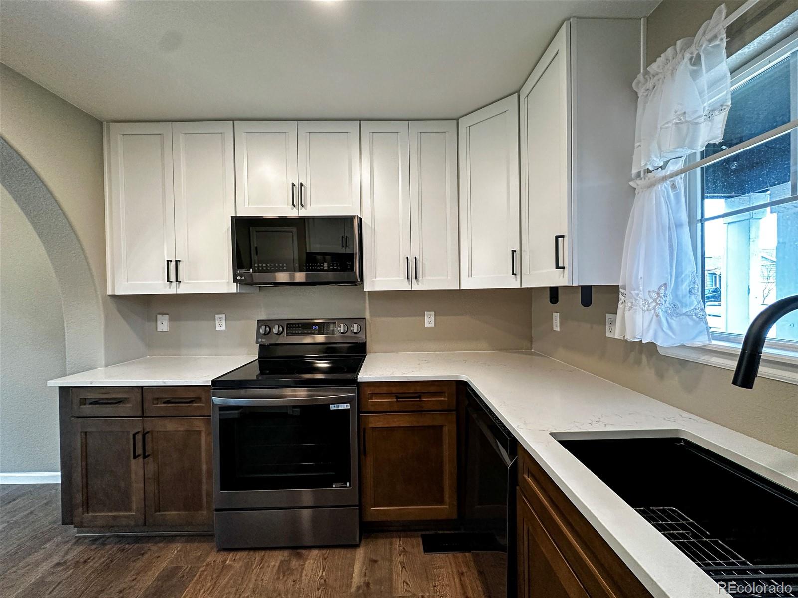 MLS Image #7 for 9933  harris street,denver, Colorado