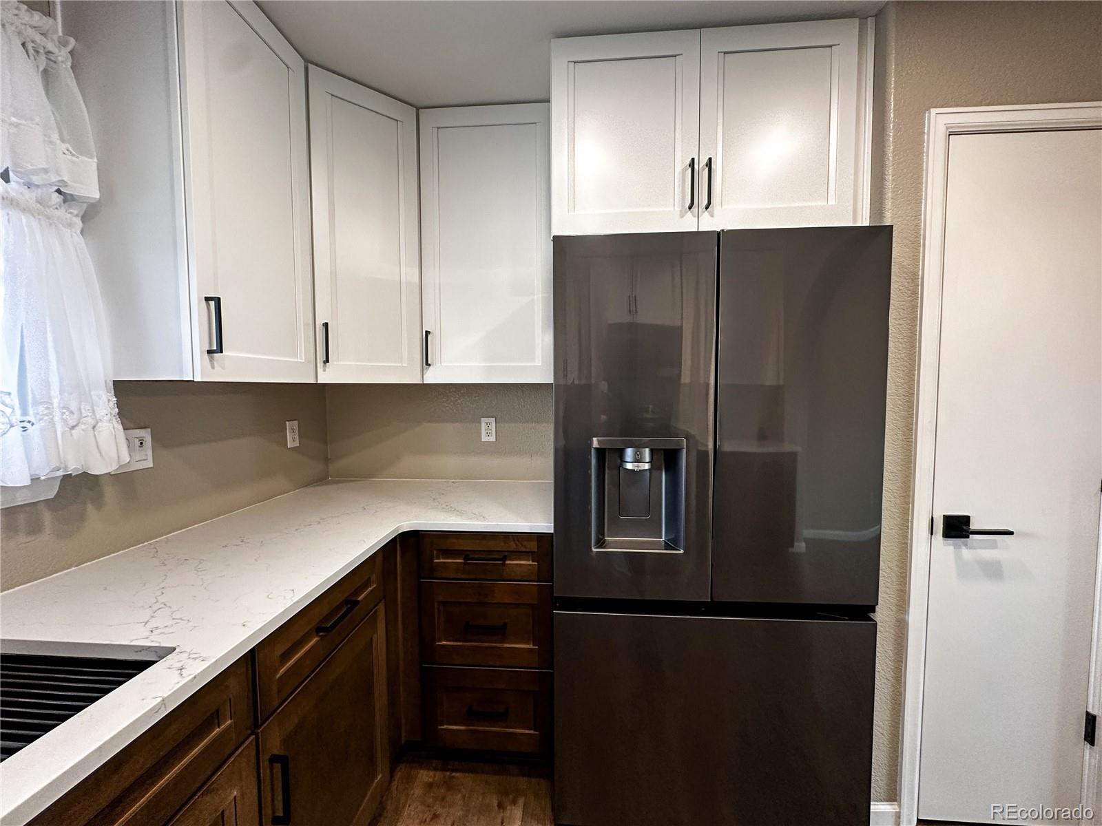 MLS Image #8 for 9933  harris street,denver, Colorado