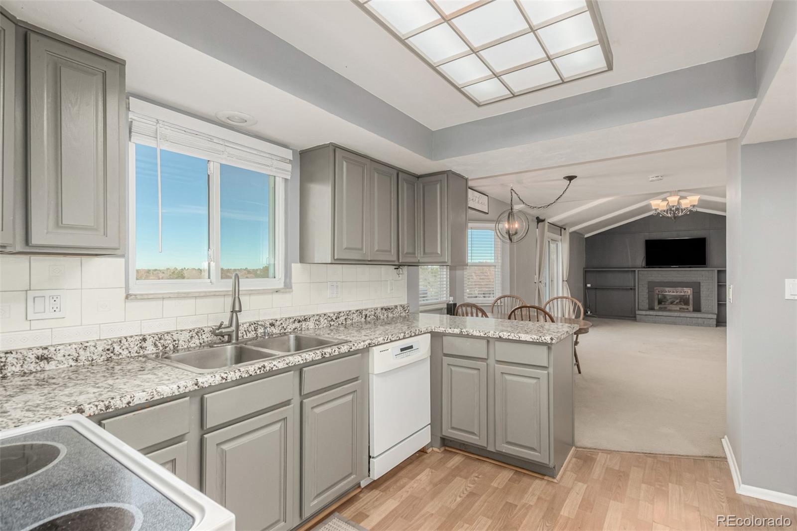 MLS Image #13 for 4319 e peakview circle,centennial, Colorado