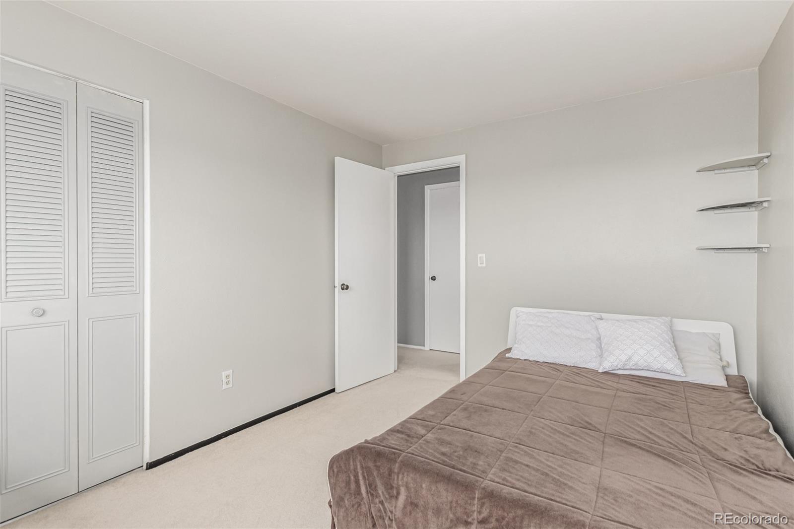 MLS Image #25 for 4319 e peakview circle,centennial, Colorado