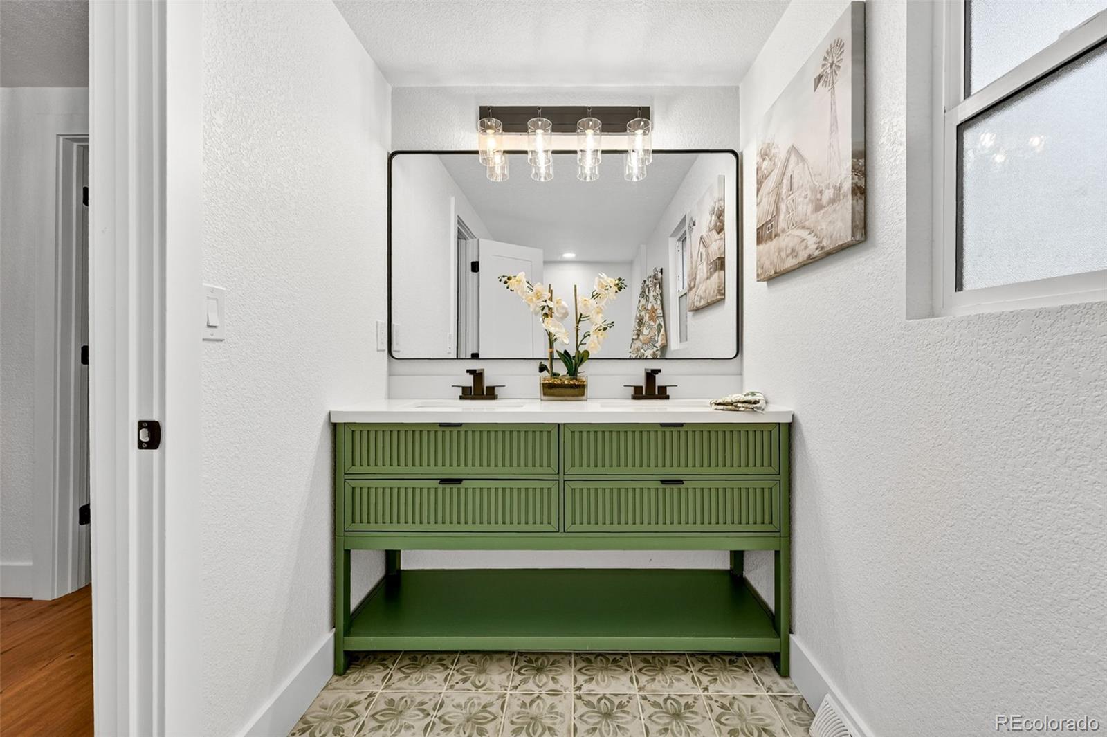 MLS Image #14 for 2434 s kirkwood court,denver, Colorado