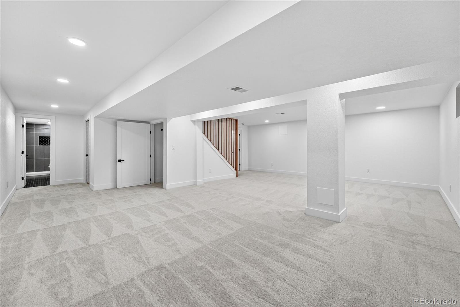 MLS Image #16 for 2434 s kirkwood court,denver, Colorado