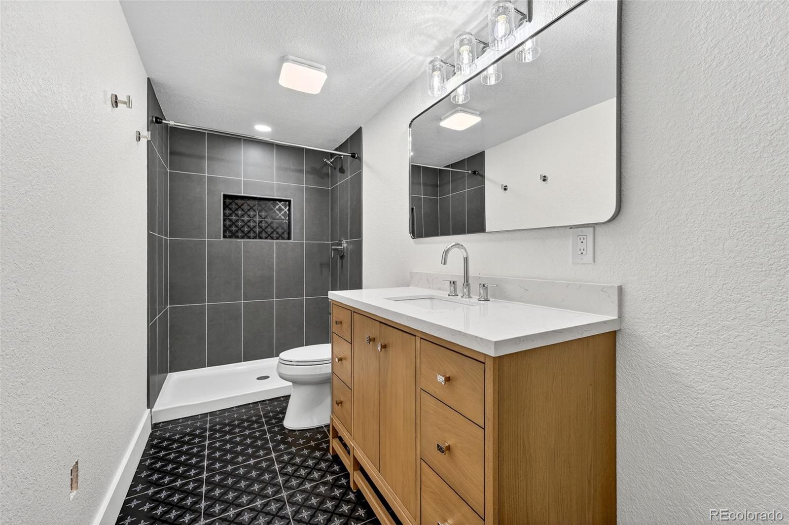 MLS Image #18 for 2434 s kirkwood court,denver, Colorado