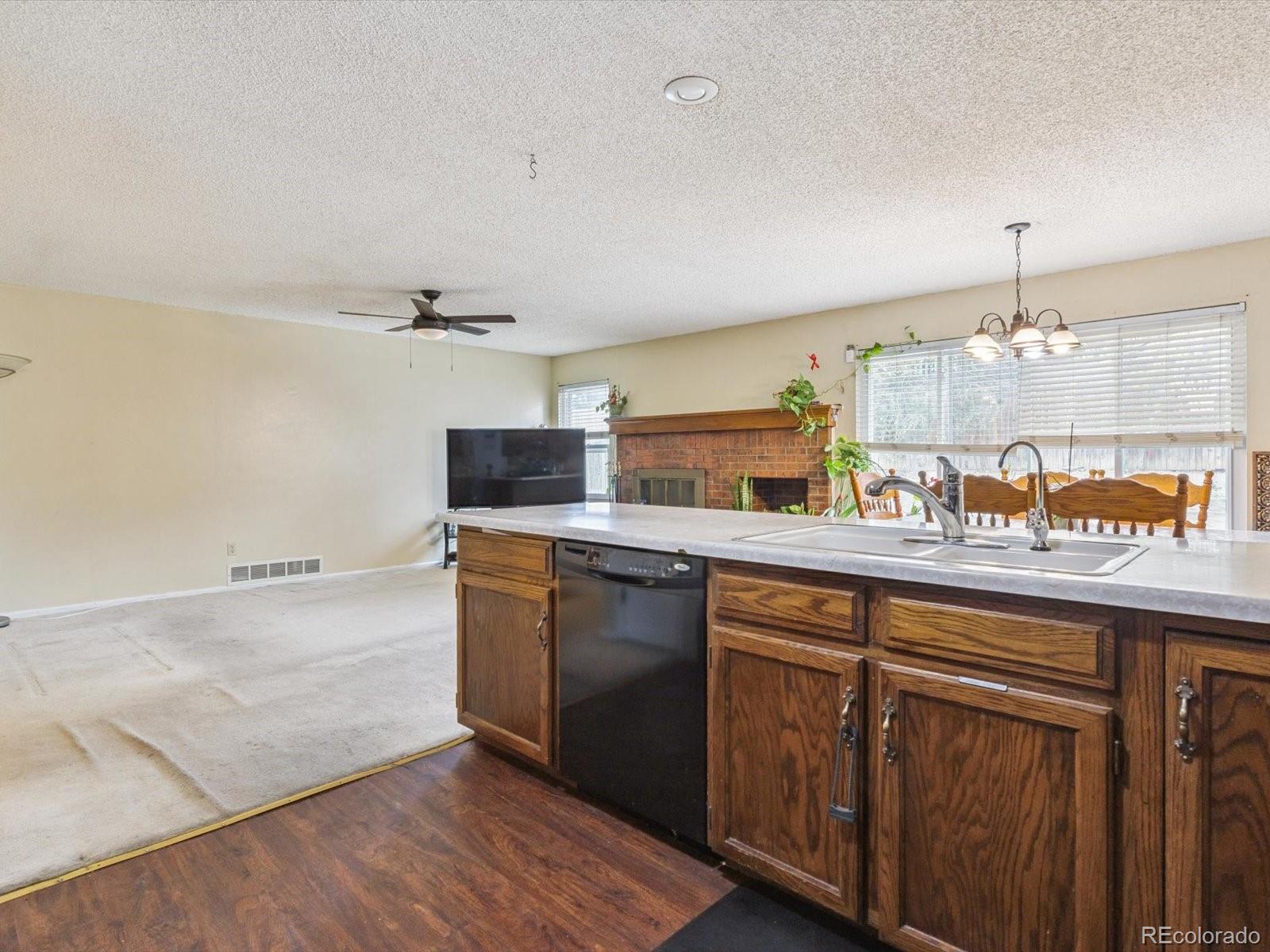 MLS Image #8 for 1462 s laredo way,aurora, Colorado