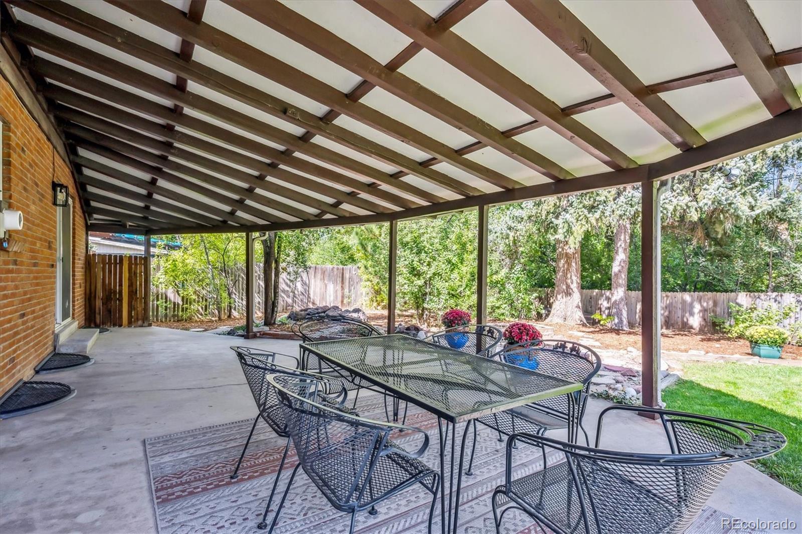 MLS Image #27 for 2436 s leyden street,denver, Colorado