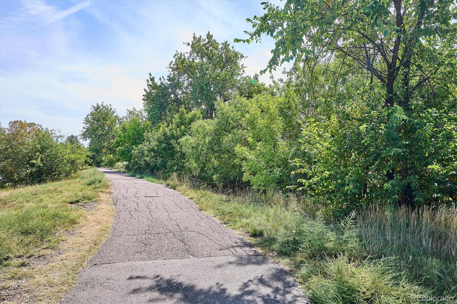 MLS Image #36 for 2436 s leyden street,denver, Colorado