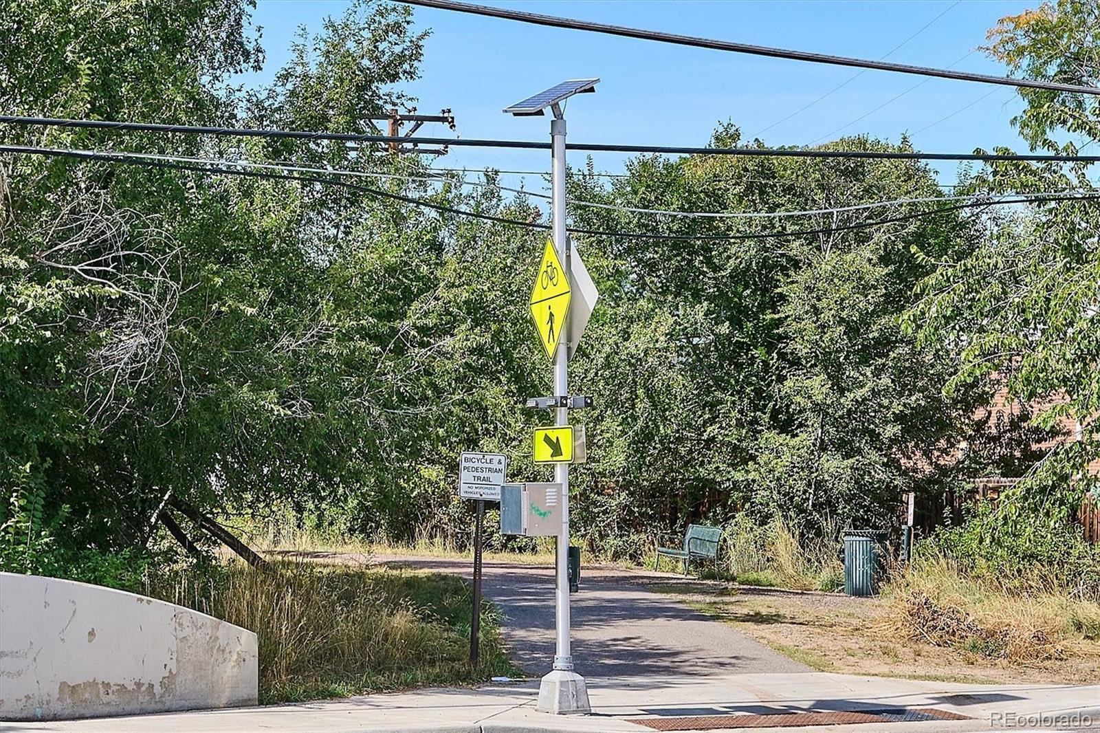 MLS Image #38 for 2436 s leyden street,denver, Colorado