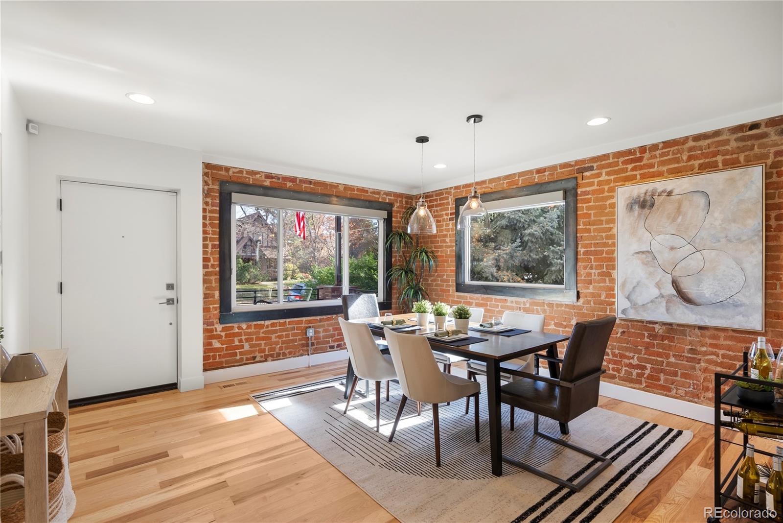 MLS Image #14 for 2023 s fillmore street,denver, Colorado