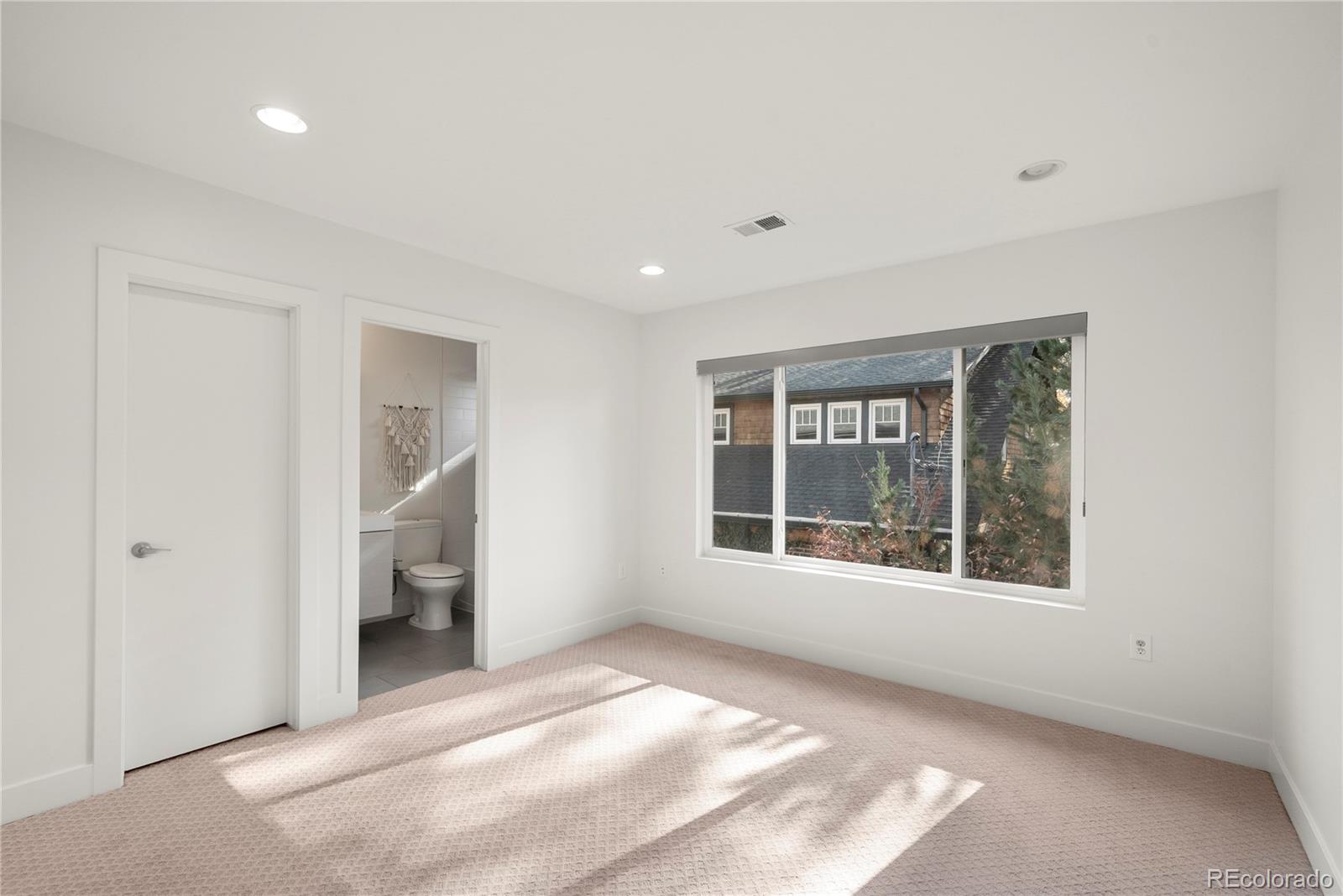 MLS Image #28 for 2023 s fillmore street,denver, Colorado