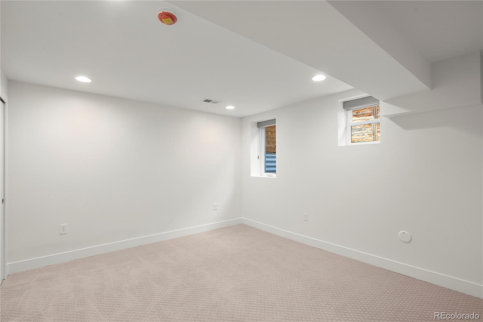 MLS Image #32 for 2023 s fillmore street,denver, Colorado