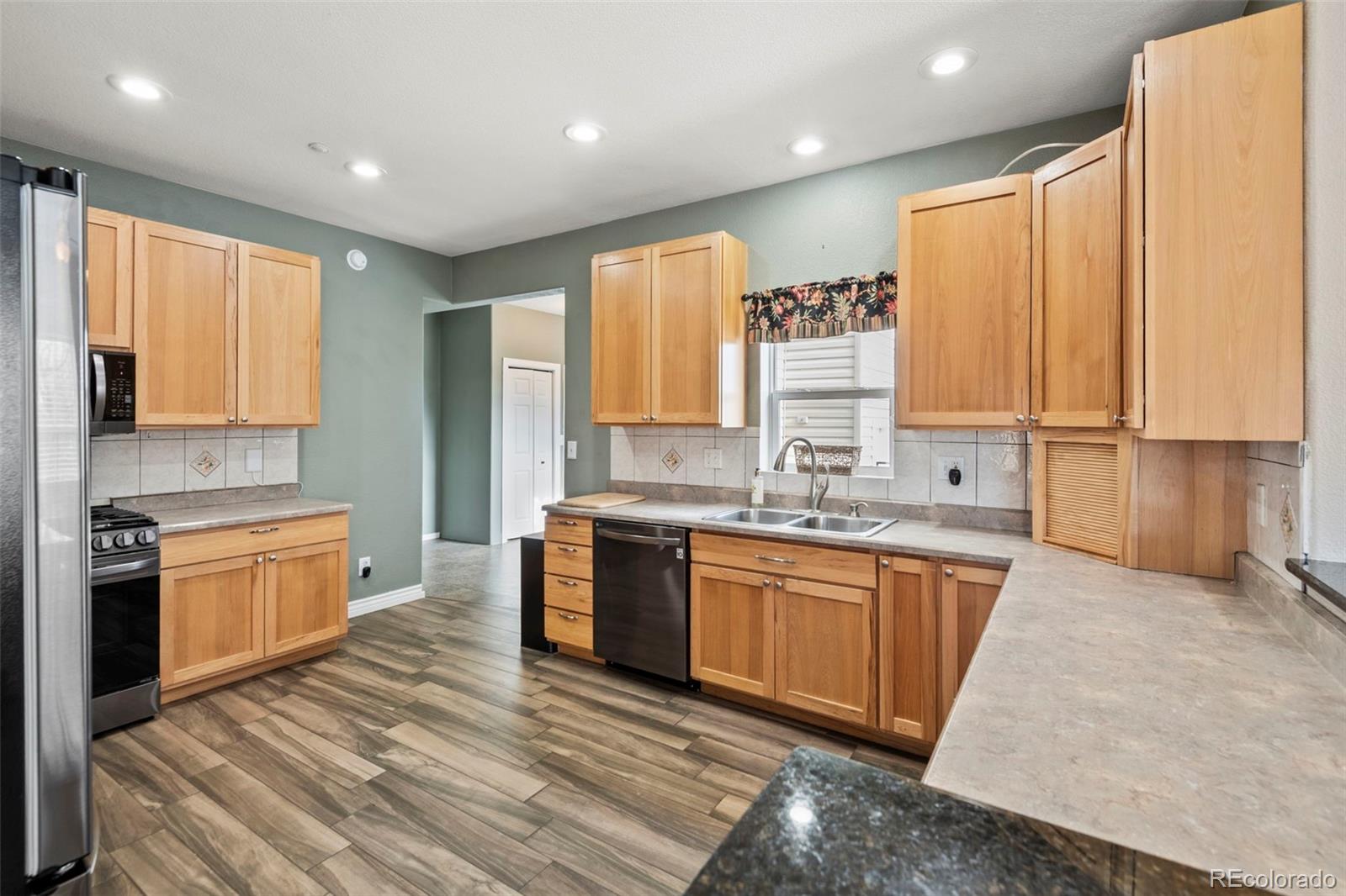 MLS Image #8 for 4511  meadow lark road,fort lupton, Colorado