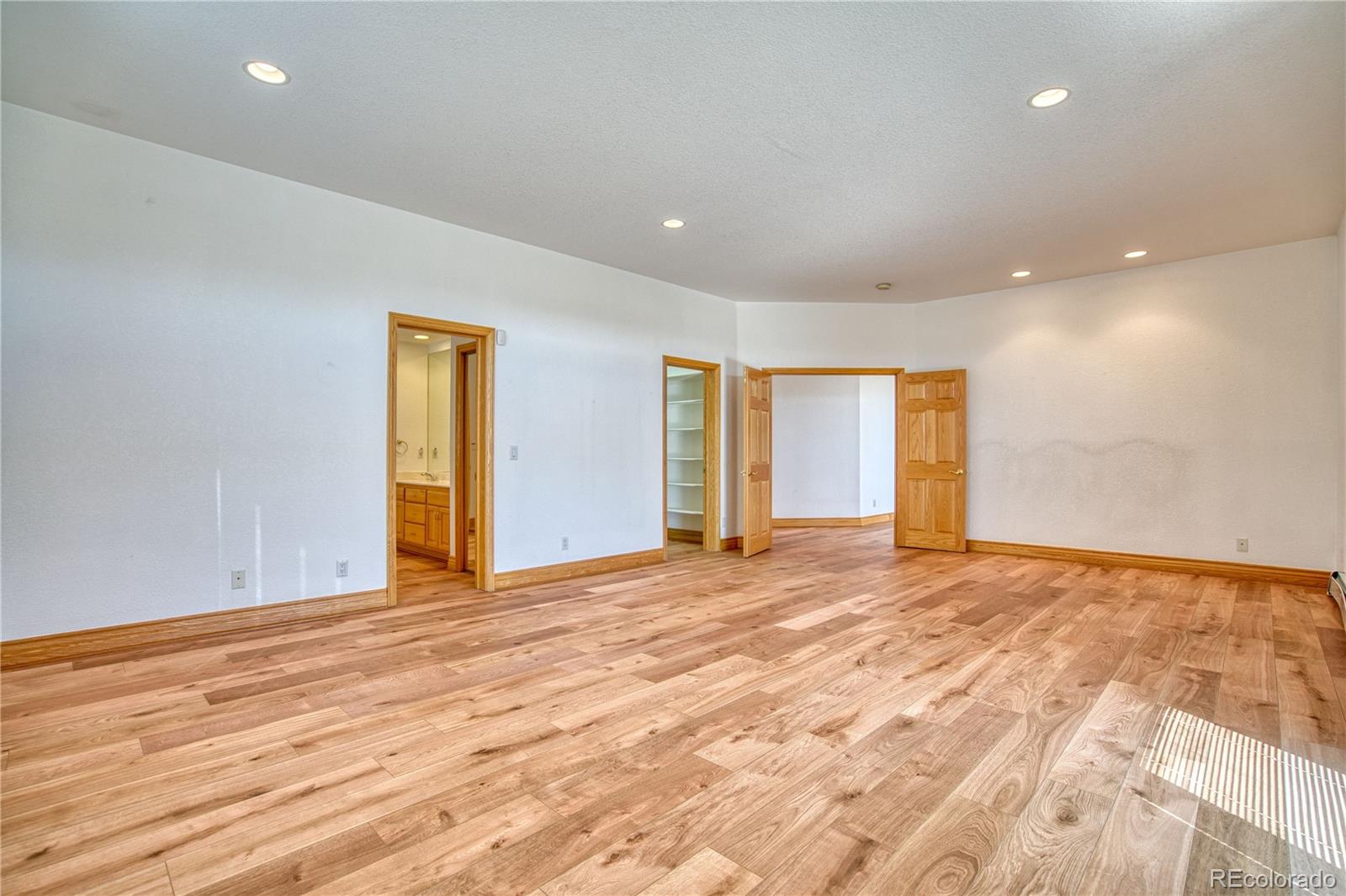 MLS Image #19 for 1440  kokai circle,denver, Colorado