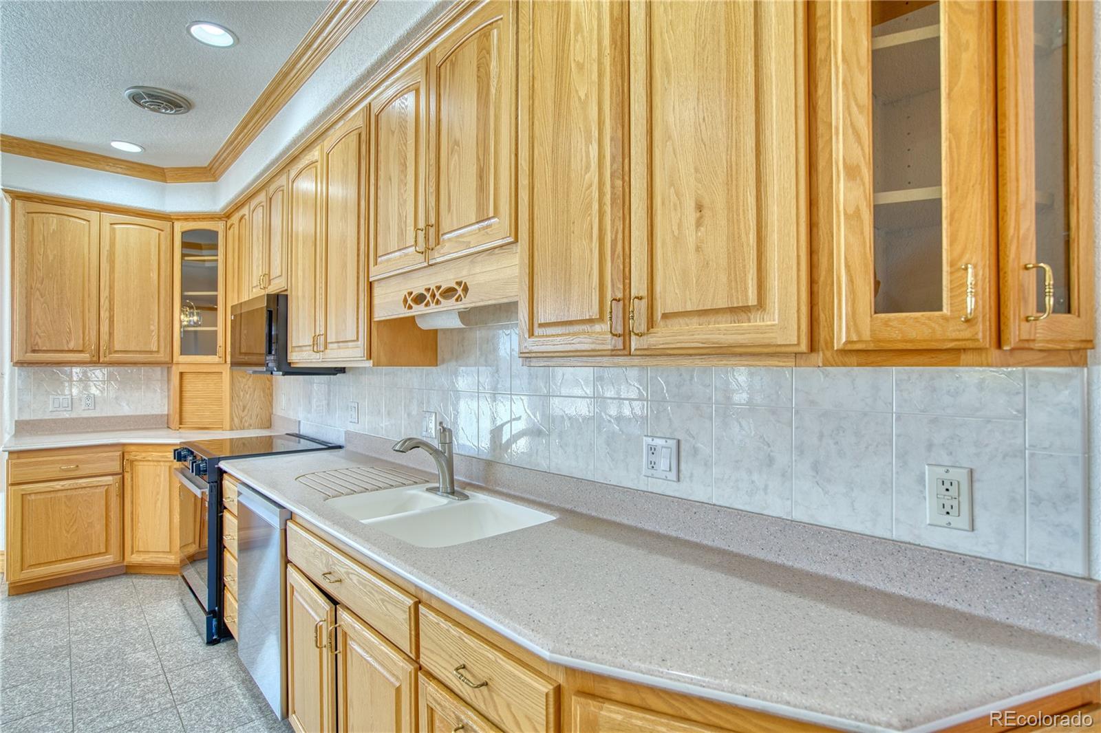 MLS Image #7 for 1440  kokai circle,denver, Colorado
