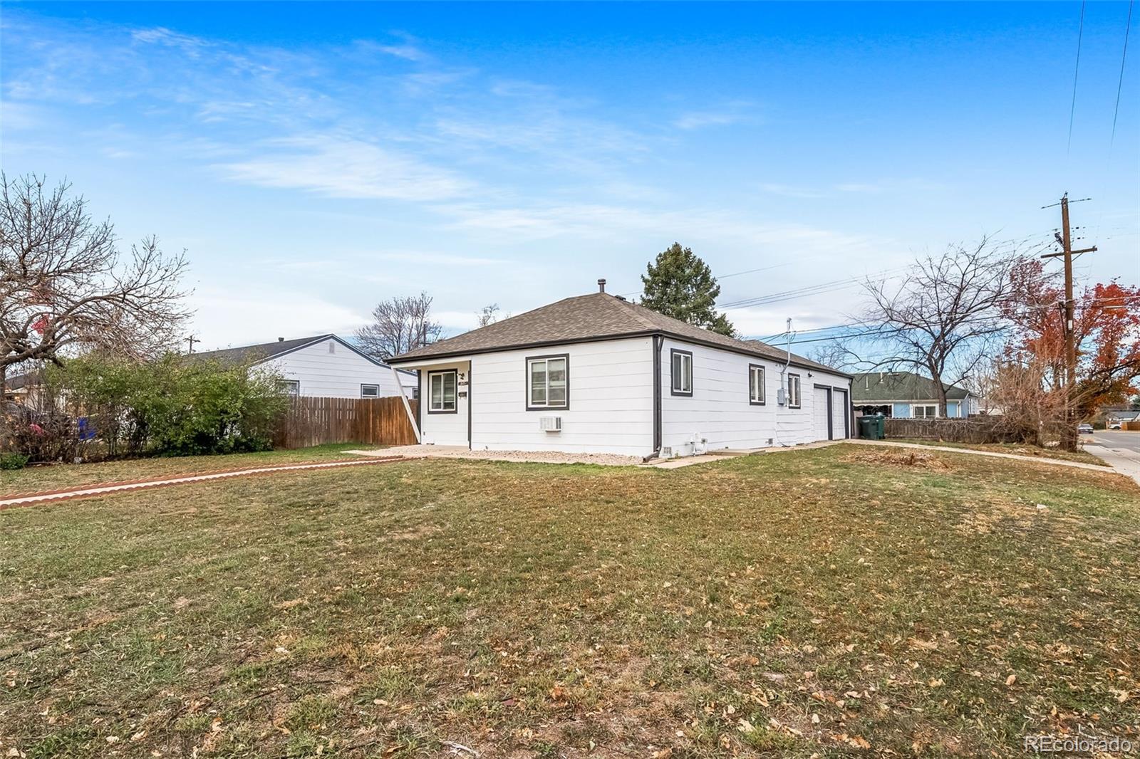 MLS Image #3 for 845  macon street,aurora, Colorado