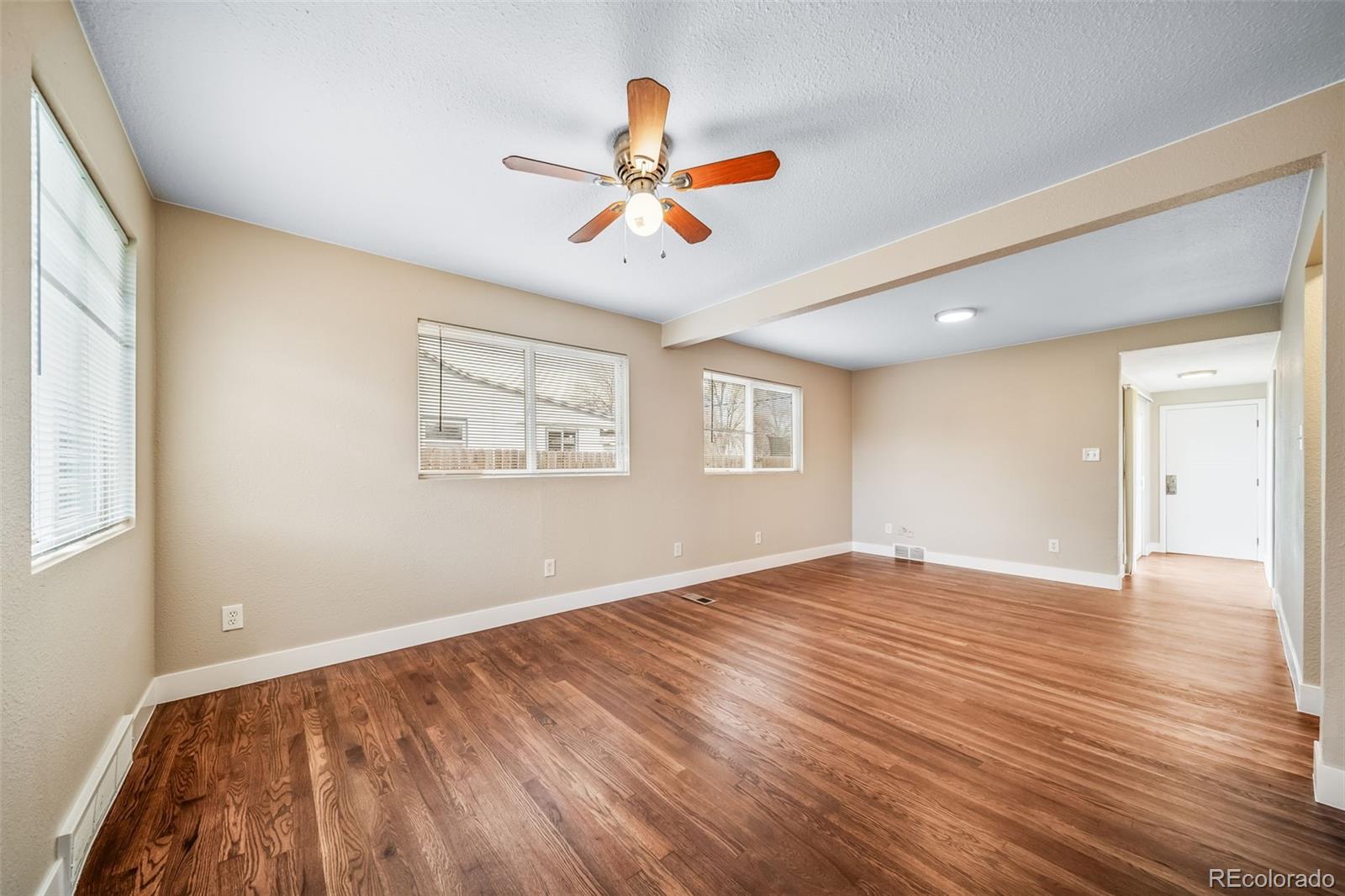 MLS Image #7 for 845  macon street,aurora, Colorado