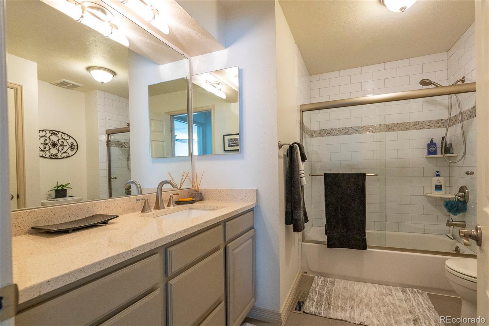 MLS Image #28 for 995 e otero avenue,centennial, Colorado