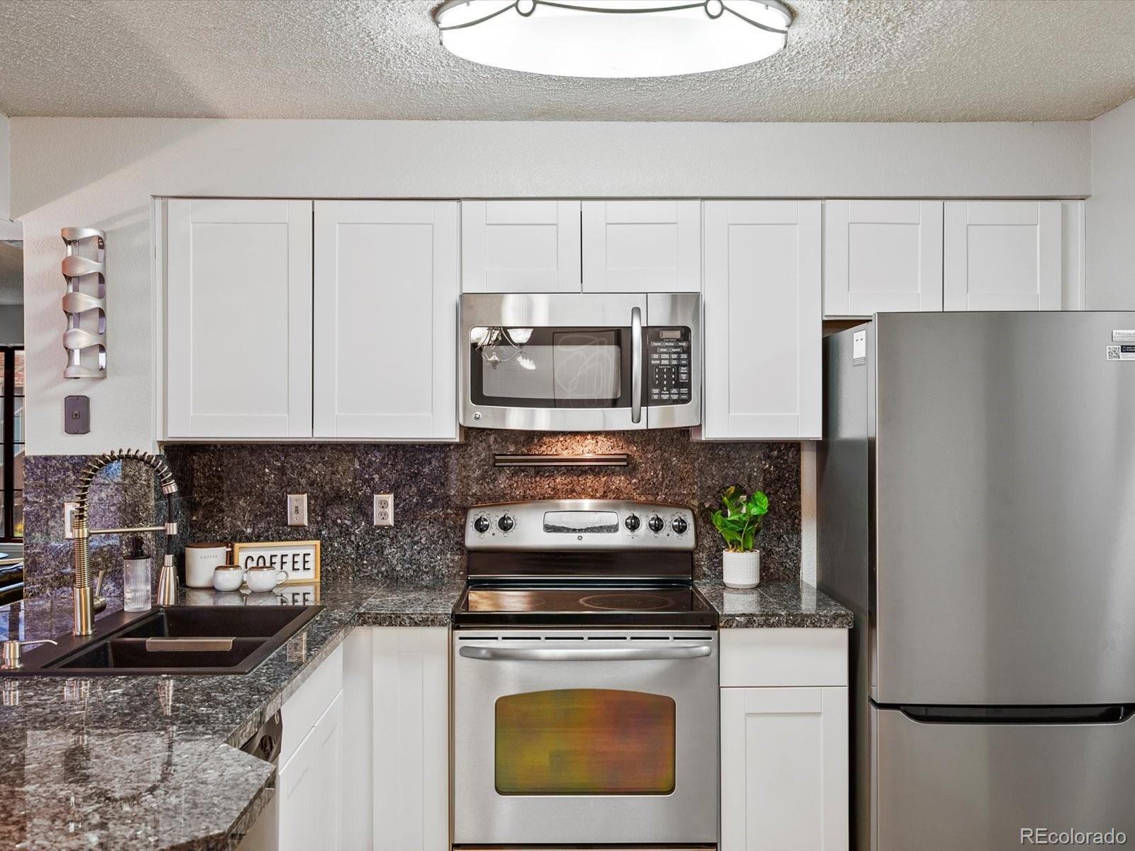 MLS Image #9 for 818 s vance street a,lakewood, Colorado