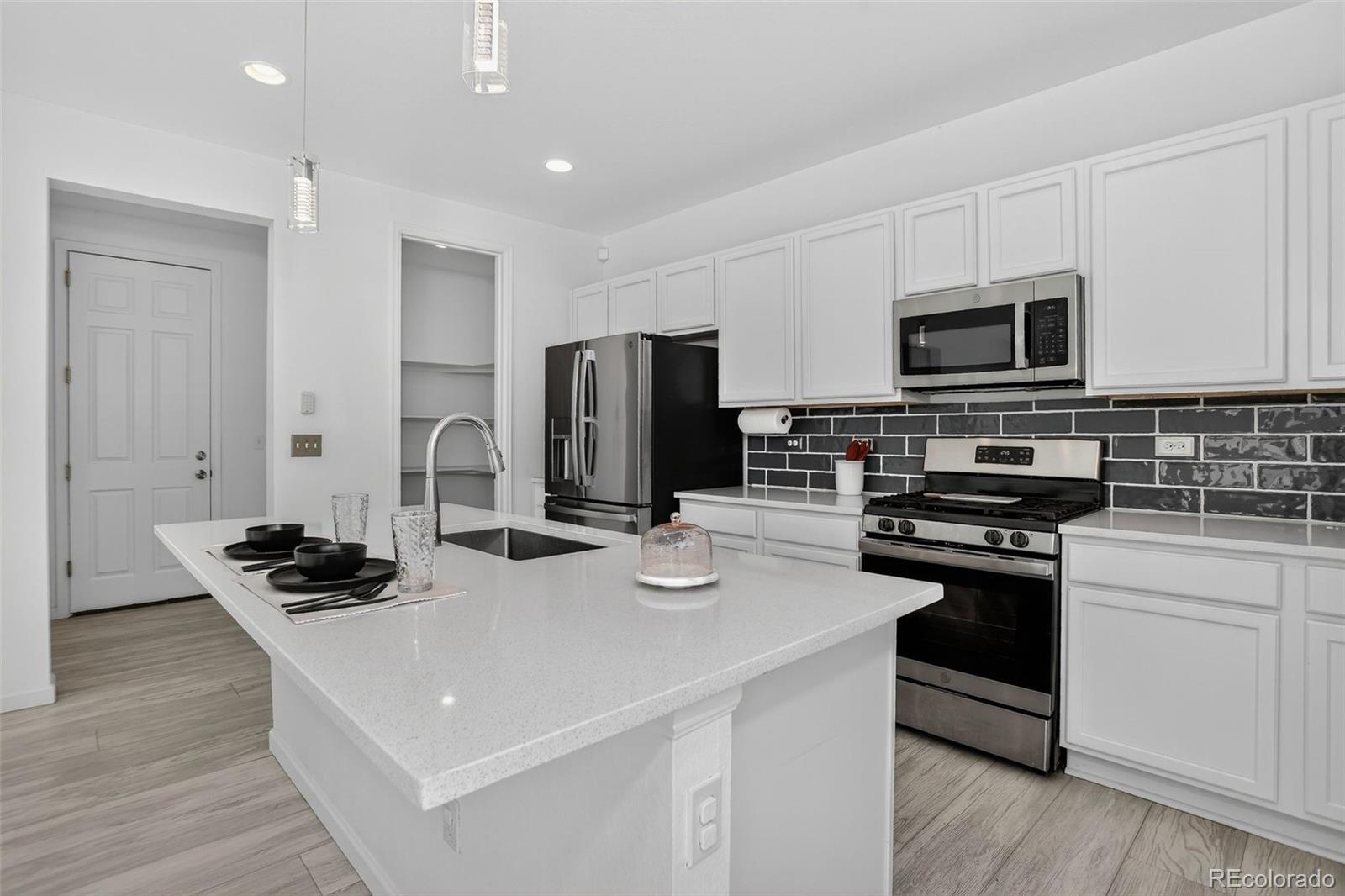 MLS Image #19 for 397  fencerow place,brighton, Colorado