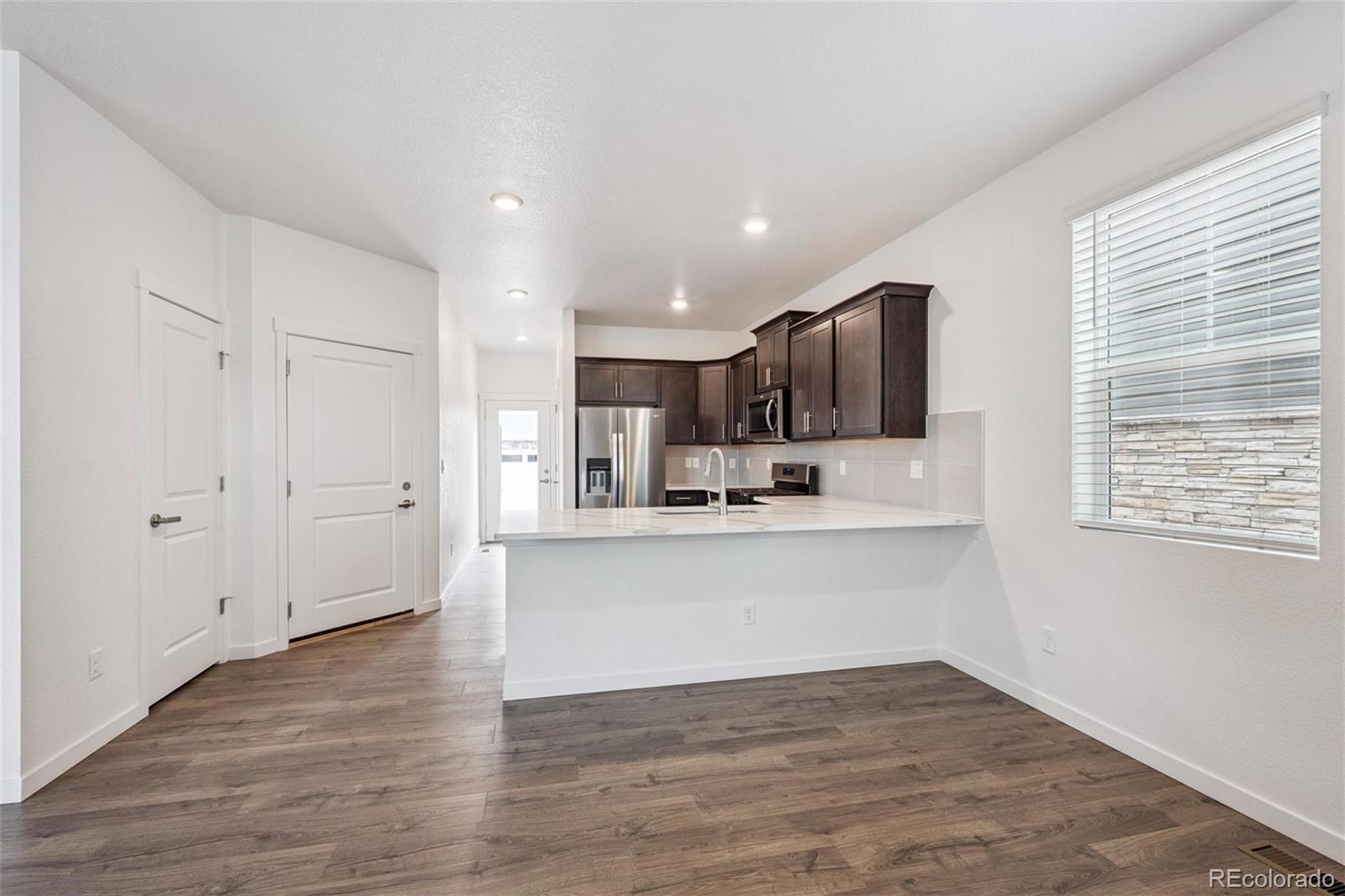 MLS Image #6 for 722 n shawnee street,aurora, Colorado