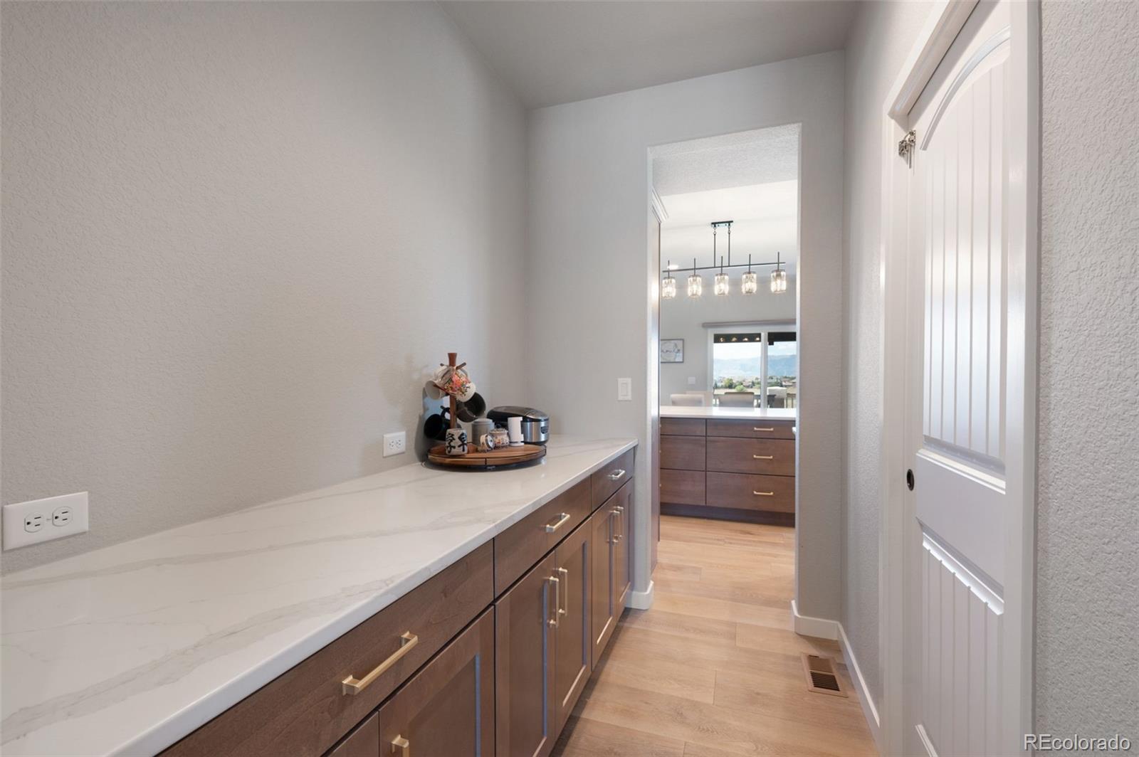 MLS Image #9 for 8636  country creek trail,colorado springs, Colorado