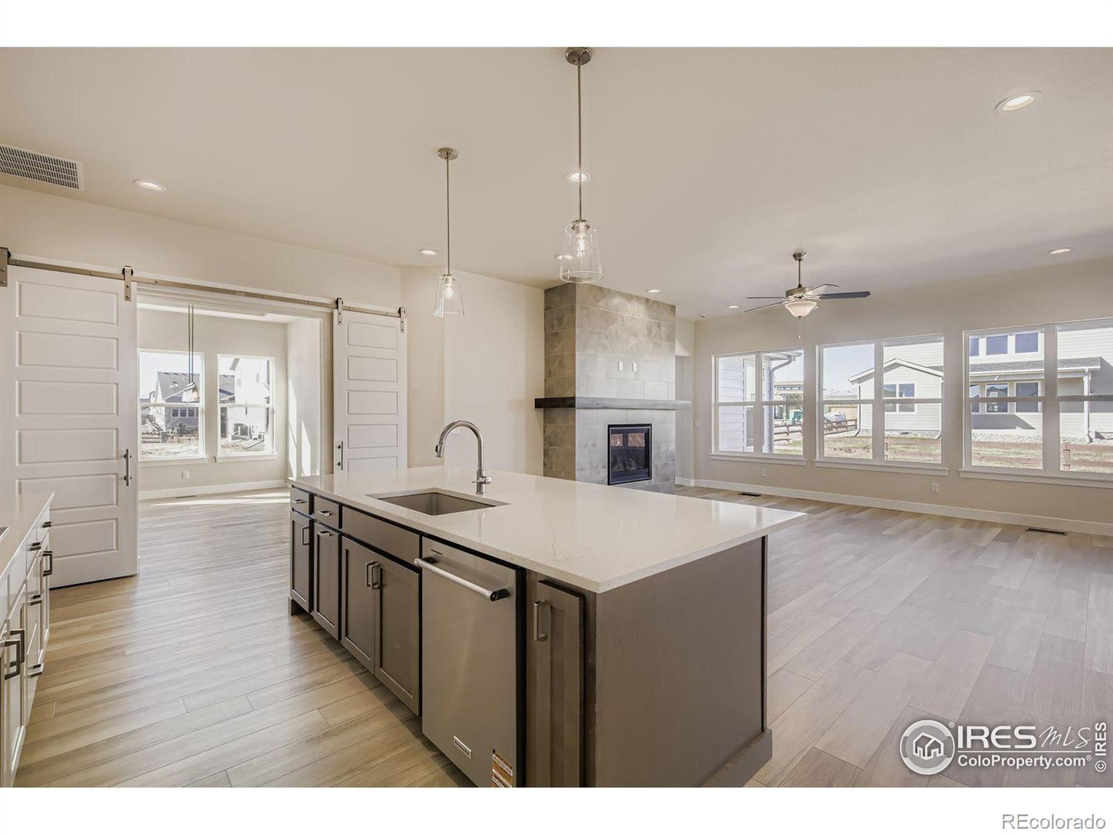 MLS Image #10 for 1648  sundown run drive,windsor, Colorado
