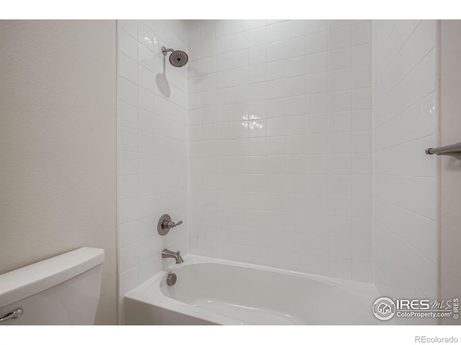 MLS Image #20 for 1648  sundown run drive,windsor, Colorado