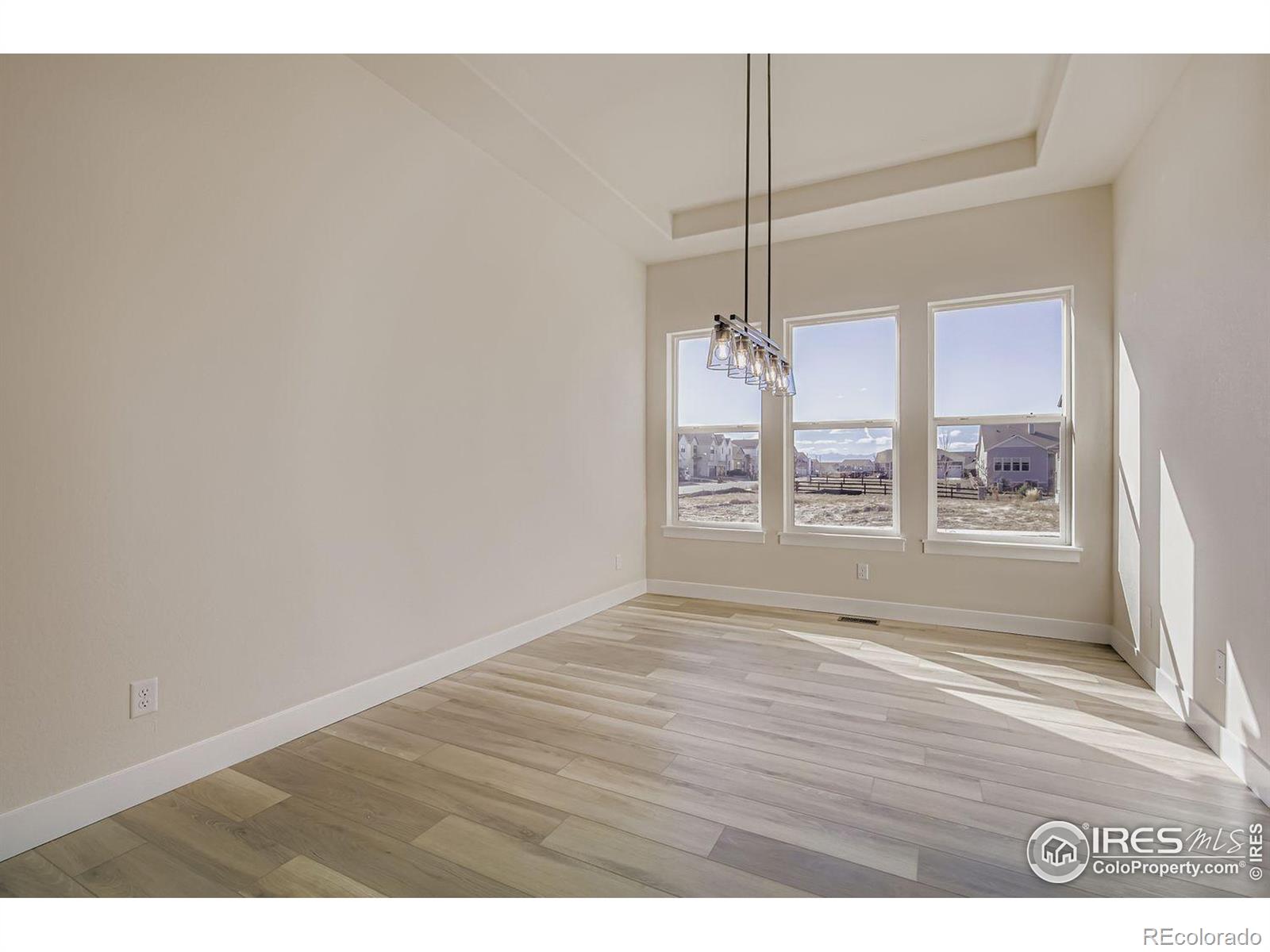 MLS Image #6 for 1648  sundown run drive,windsor, Colorado