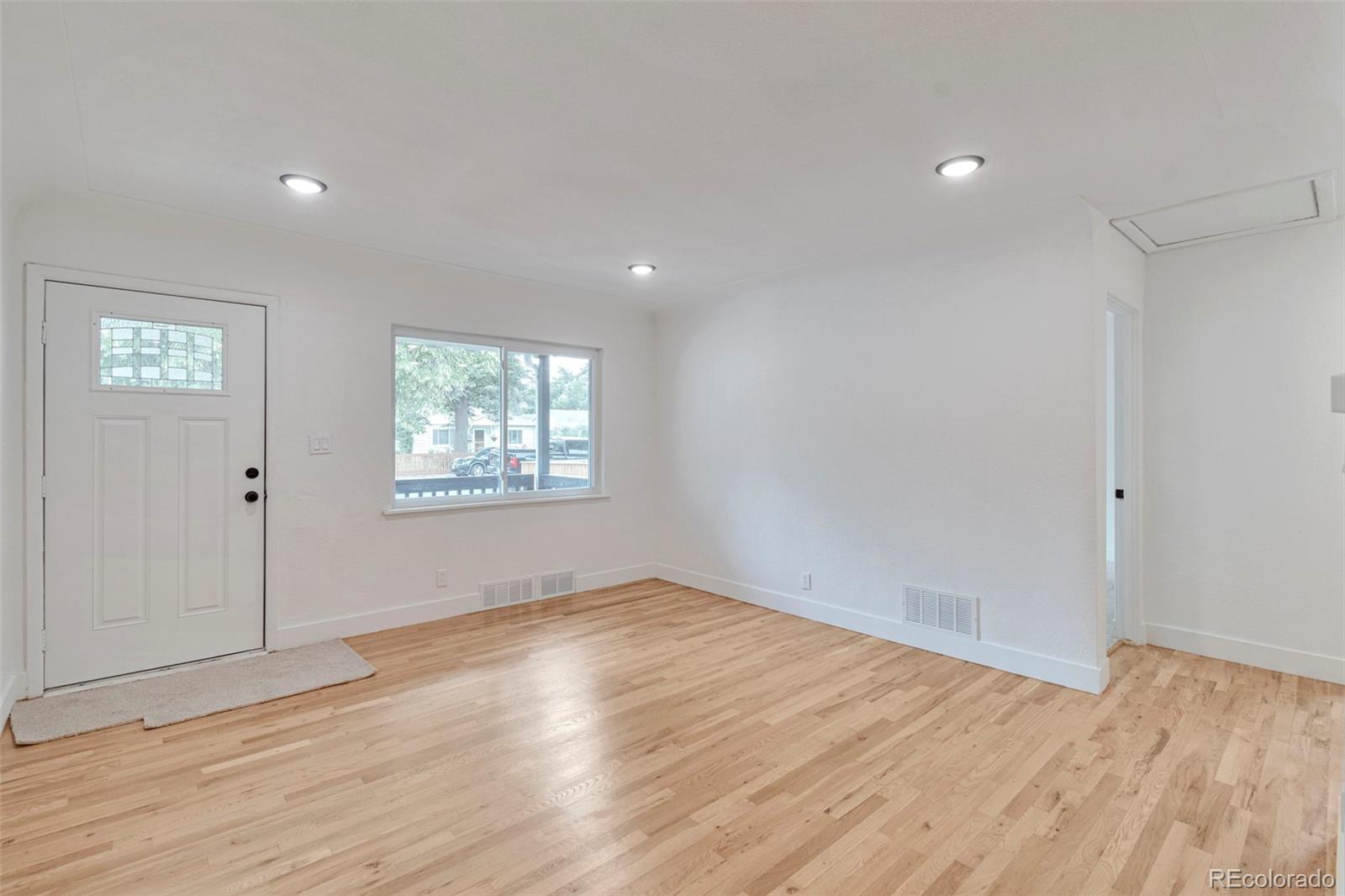 MLS Image #2 for 1772  oakland street ,aurora, Colorado