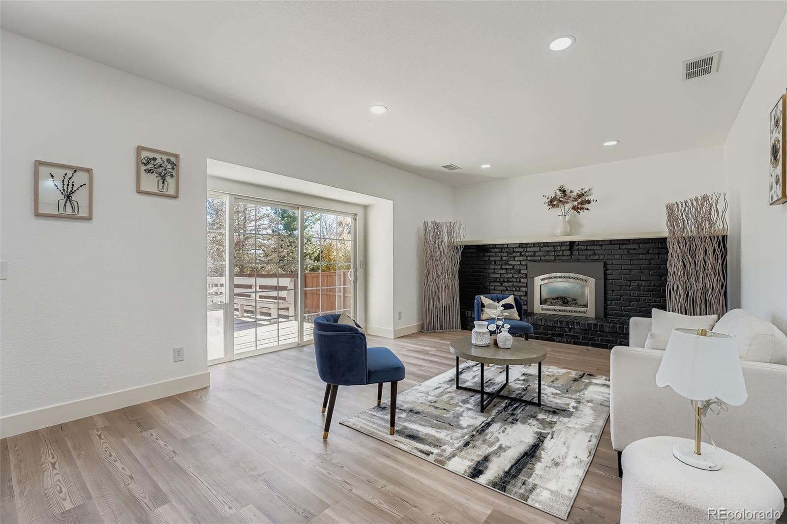 MLS Image #14 for 16776 e prentice circle,centennial, Colorado