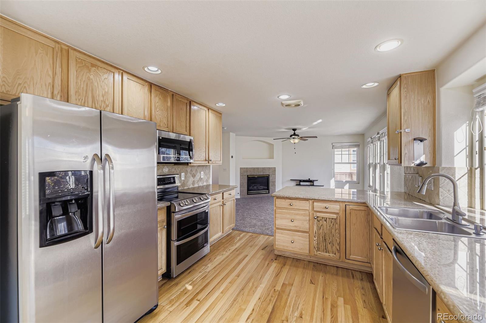 MLS Image #6 for 2430 s jebel way,aurora, Colorado