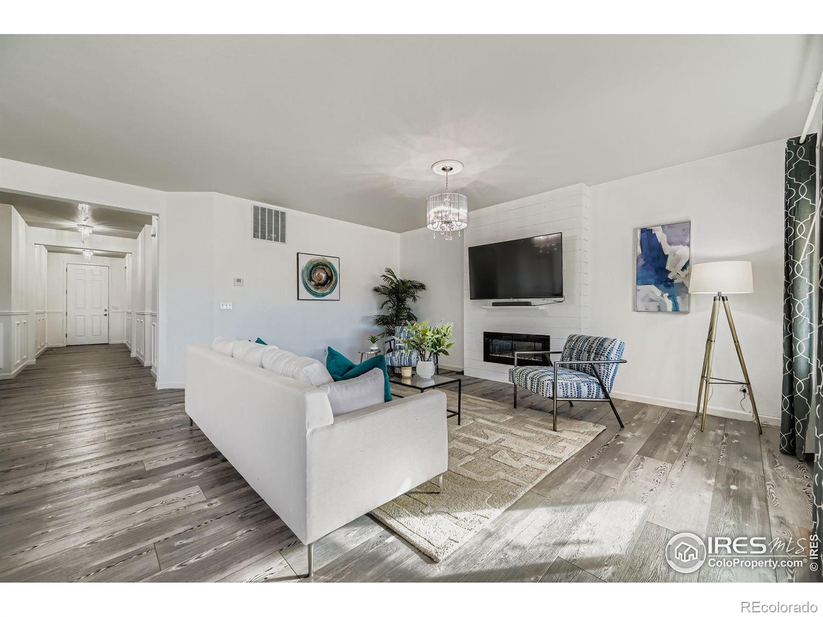 MLS Image #4 for 6021  sandstone circle,frederick, Colorado