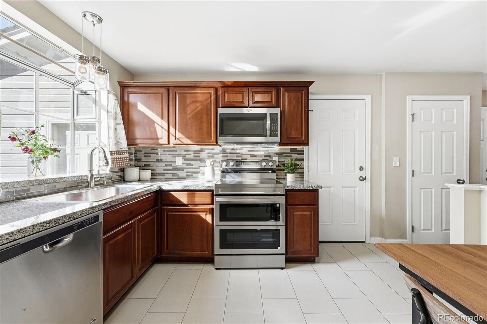 MLS Image #15 for 17660  snowberry way,parker, Colorado