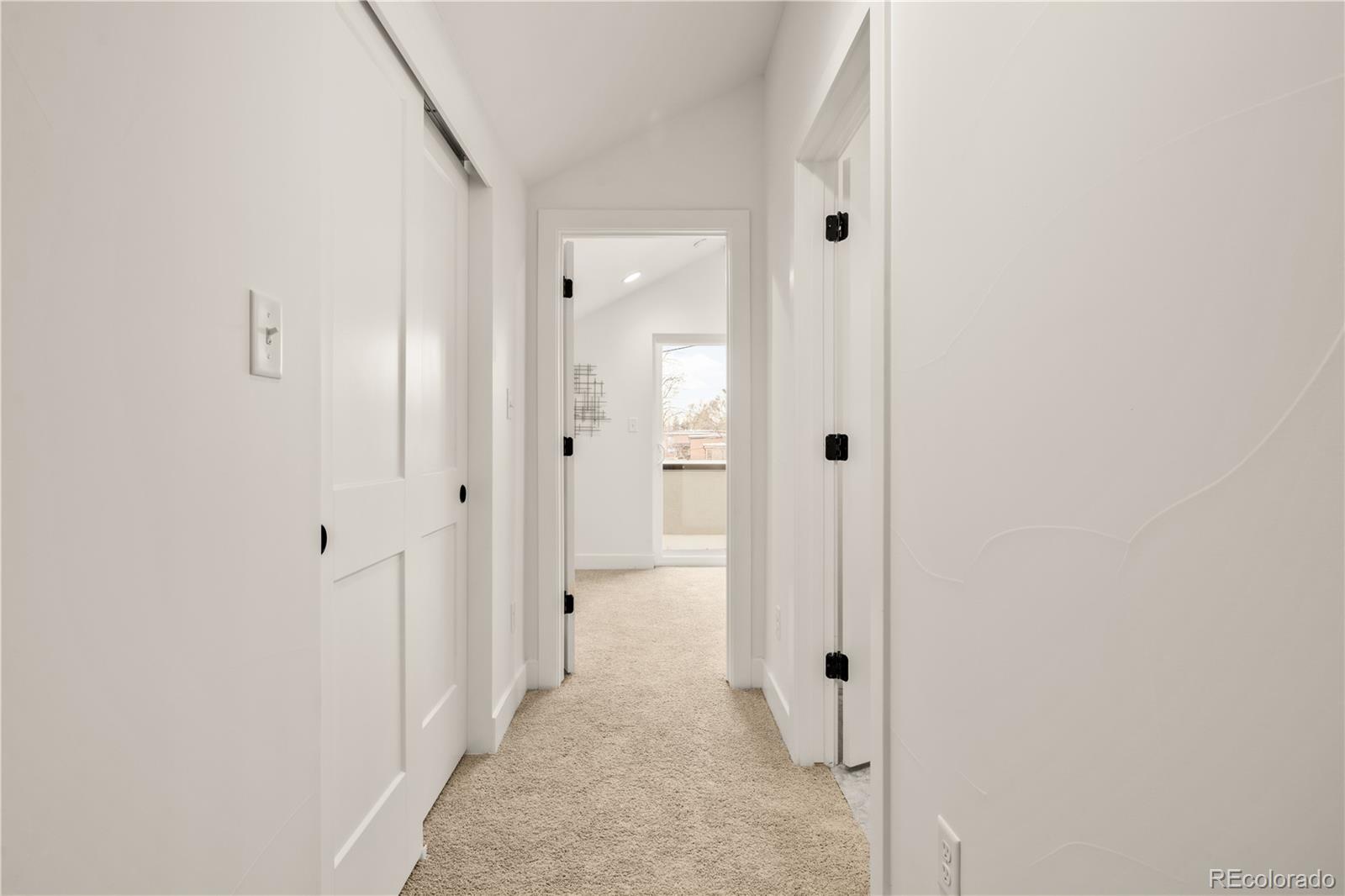 MLS Image #15 for 1344  knox court,denver, Colorado