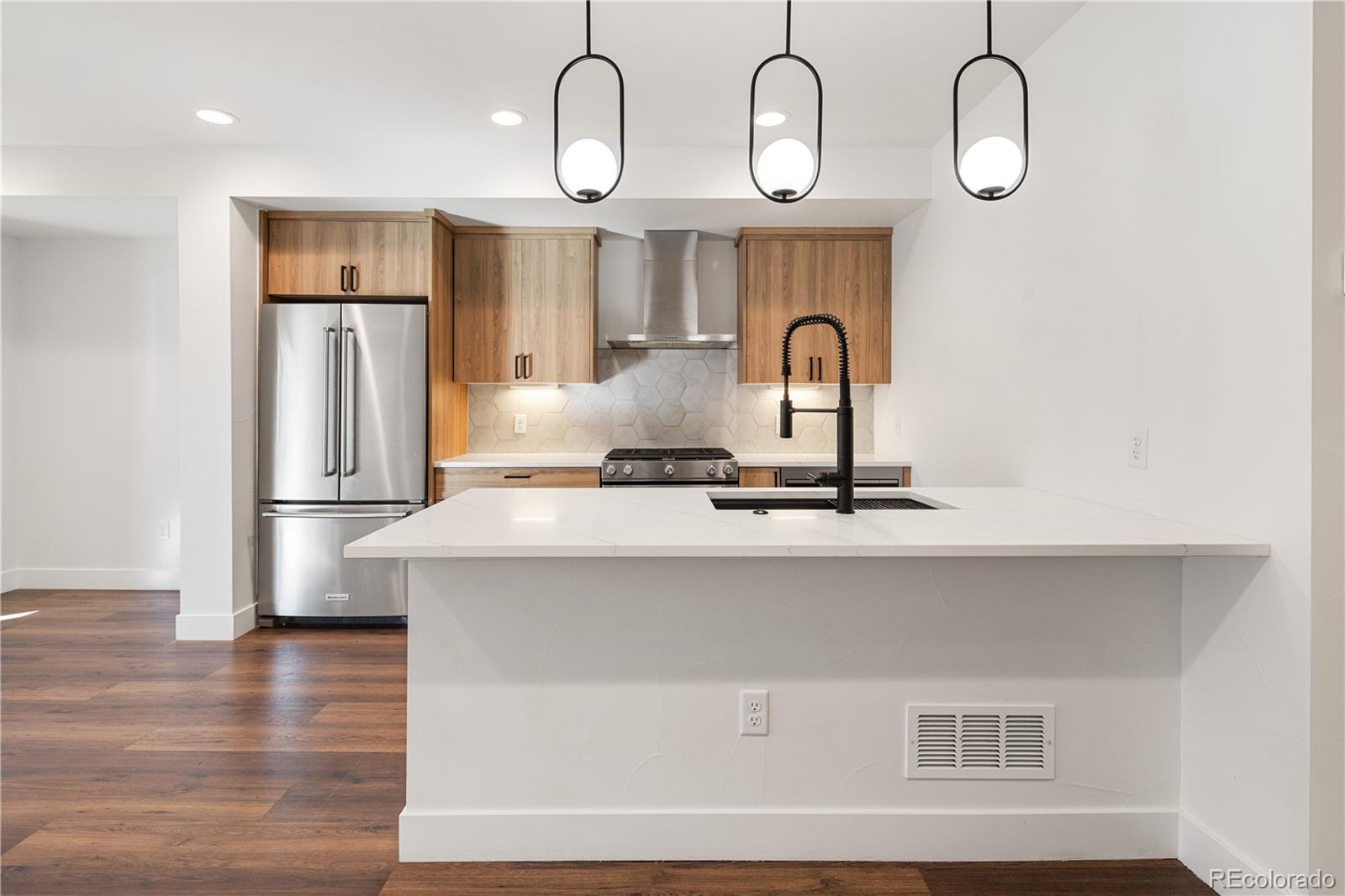 MLS Image #34 for 1344  knox court,denver, Colorado