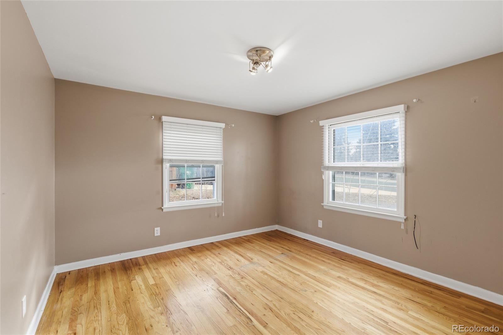 MLS Image #14 for 5136 s washington street,littleton, Colorado