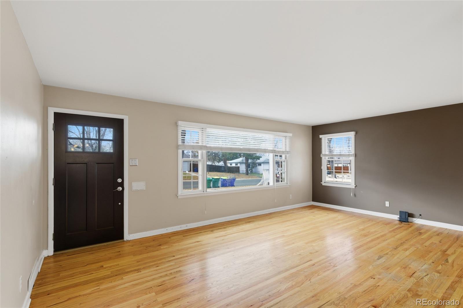 MLS Image #18 for 5136 s washington street,littleton, Colorado