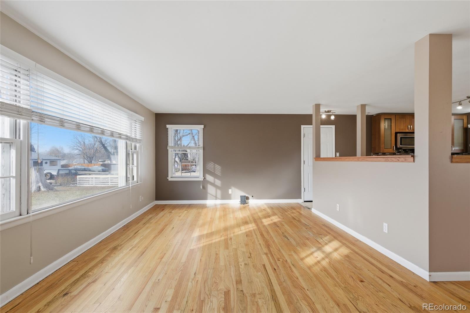 MLS Image #4 for 5136 s washington street,littleton, Colorado