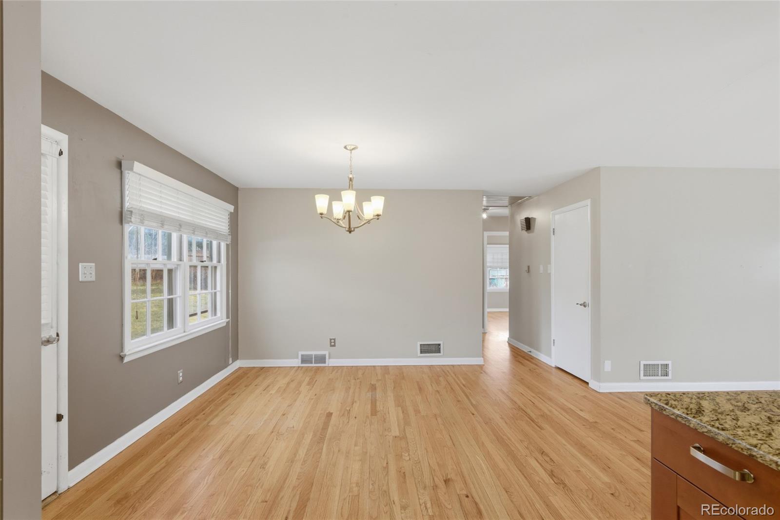 MLS Image #9 for 5136 s washington street,littleton, Colorado