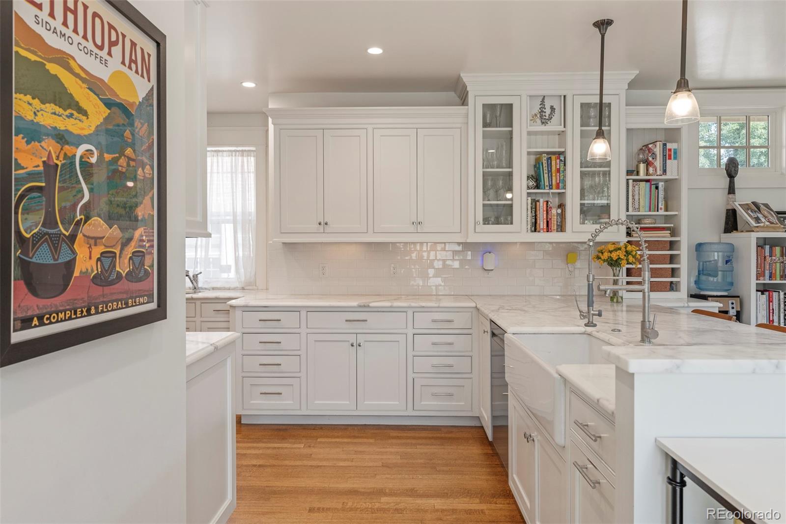 MLS Image #11 for 720 n franklin street,denver, Colorado