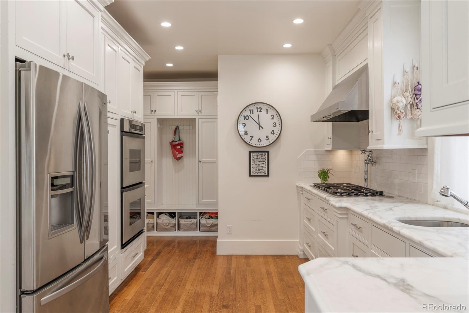 MLS Image #12 for 720 n franklin street,denver, Colorado