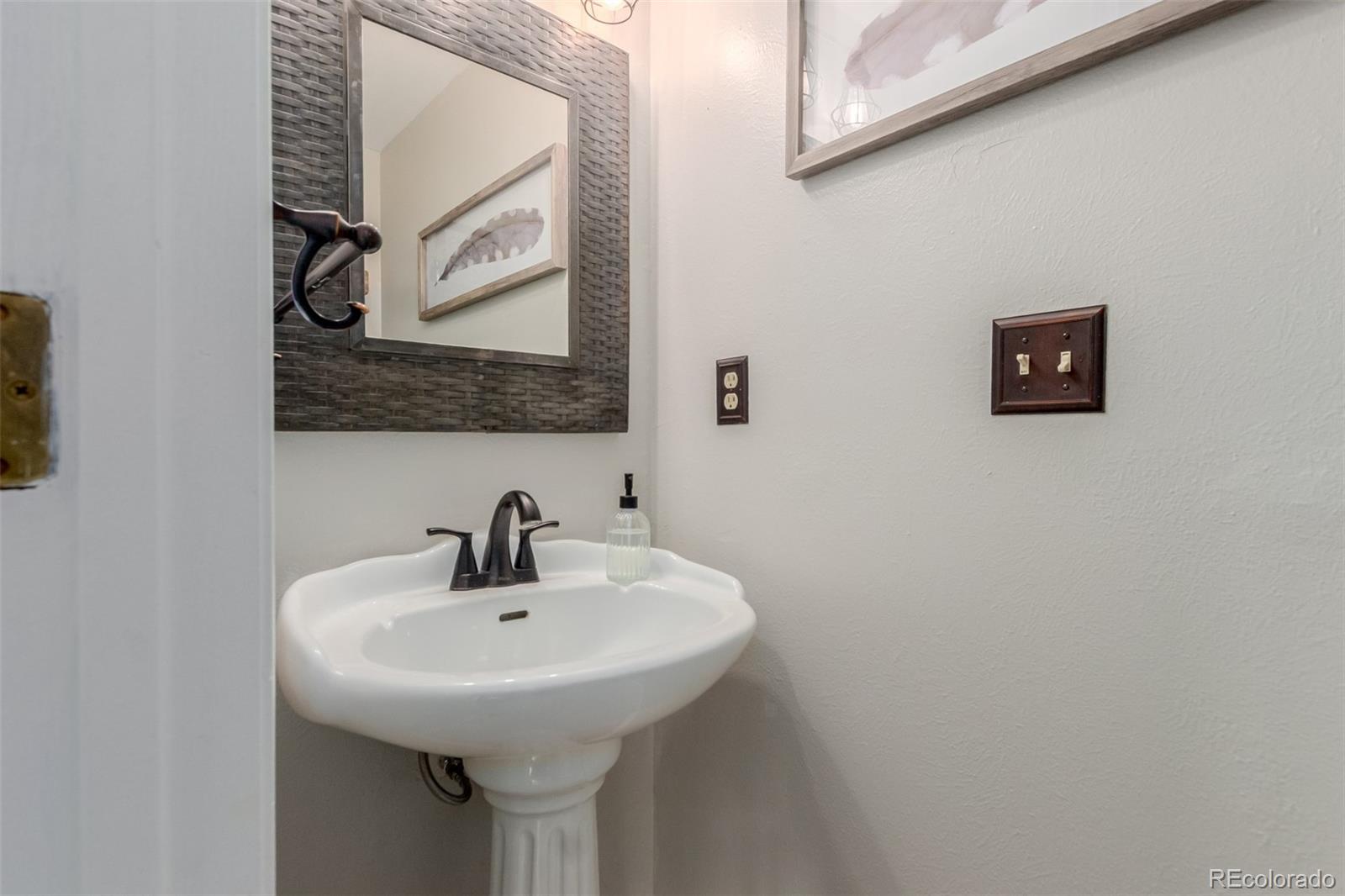 MLS Image #10 for 17324 e wagon trail parkway,aurora, Colorado