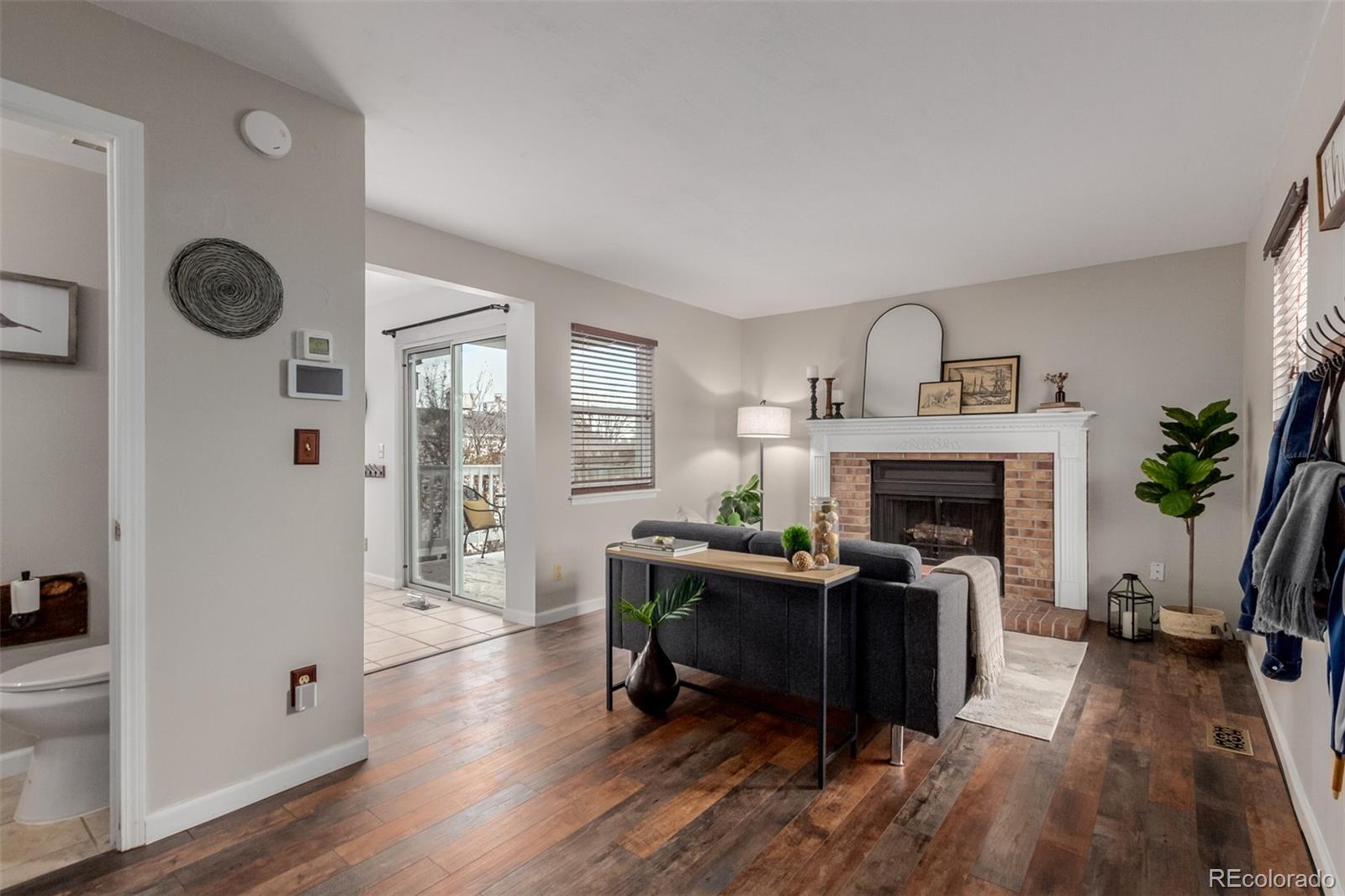 MLS Image #4 for 17324 e wagon trail parkway,aurora, Colorado